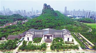 國(guó)家優(yōu)質(zhì)工程：柳州市老年活動(dòng)中心及1、2號(hào)門(mén)衛(wèi)室工程