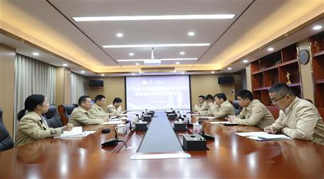 覃振華：青年員工要有格局、有能力、有擔(dān)當(dāng)