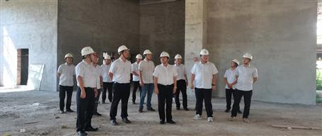 蒙勝益到桂南分公司項(xiàng)目開展2025年第三季度暨“中秋節(jié)”“國(guó)慶節(jié)”前安全生產(chǎn)質(zhì)量綜合大檢查