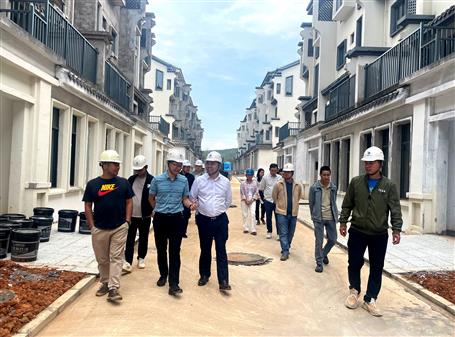 鄧芳軍到冶建設備安裝分公司項目調(diào)研指導